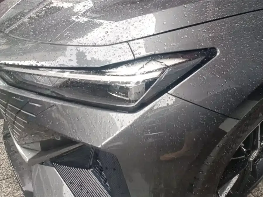 Changan UNI-V Changan UNI-V 2023 1.5T Premium Edition 2024 — миниатюра 2