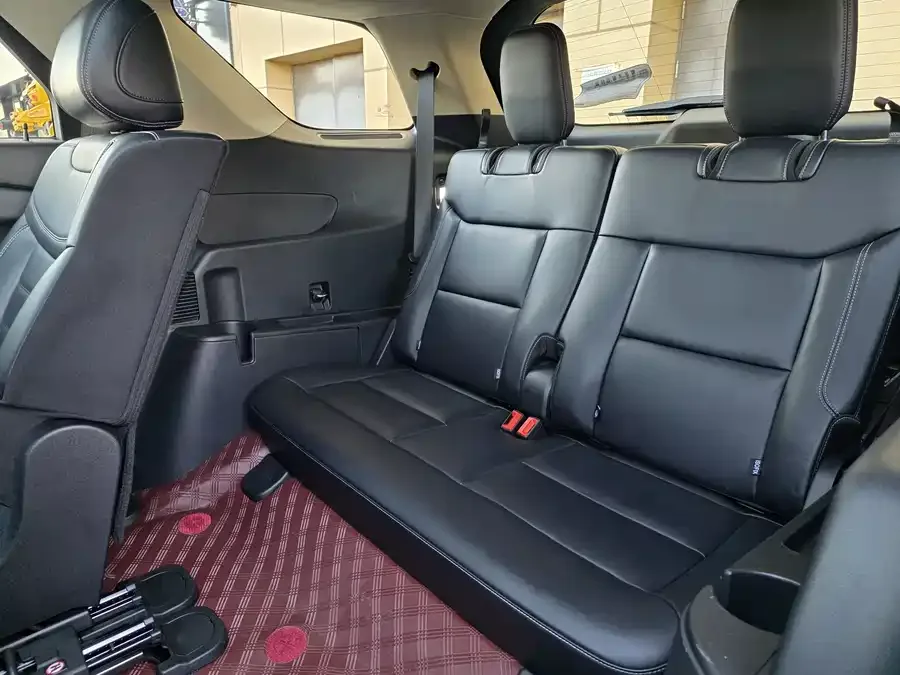 Ford Explorer Explorer 2023 EcoBoost 285 4WD Fashion Plus Edition 7 Seaters 2023 — миниатюра 4