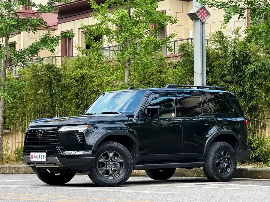 Lexus GX 2024