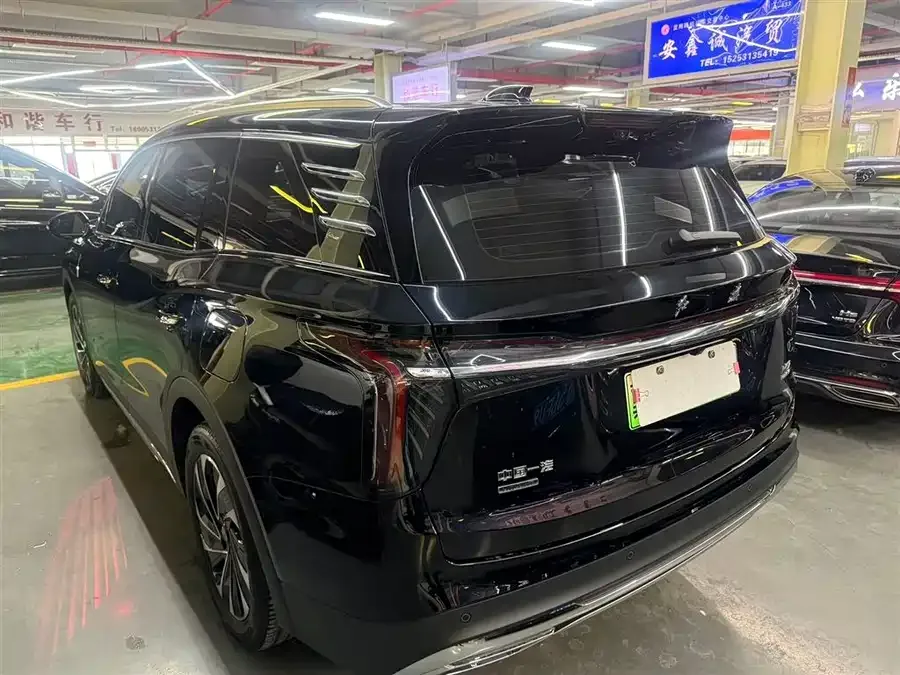 Hongqi HS7 PHEV Hongqi HS7 PHEV 2024 2.0T PHEV 4WD Flagship Chang Edition 6 Seaters 2025 — миниатюра 5