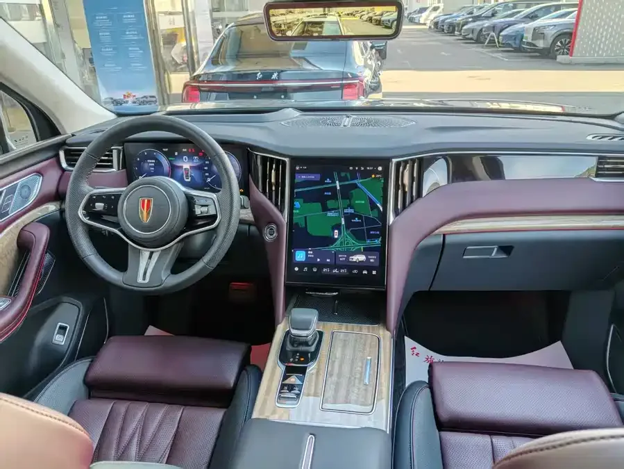 Hongqi HS7 Hongqi HS7 2023 2.0T Automatic 4WD Flagship Edition 6 Seaters 2023 — миниатюра 4