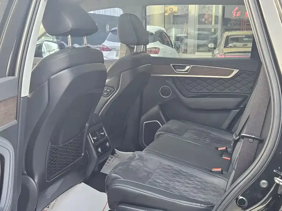 Hongqi HS7 Hongqi HS7 2022 3.0T Automatic 4WD Zhilian Flagship Edition Five Seaters 2023 — миниатюра 2