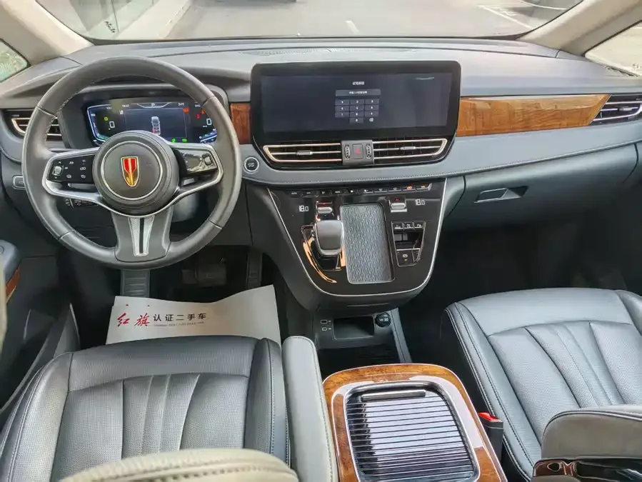 Hongqi HQ9 PHEV Hongqi HQ9 PHEV 2024 2.0T 4WD Luxury Edition 2024 — миниатюра 4