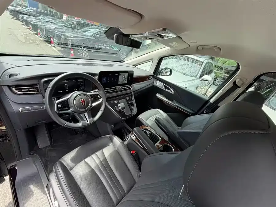 Hongqi HQ9 PHEV Hongqi HQ9 PHEV 2024 2.0T 4WD Luxury Edition 2024 — миниатюра 2