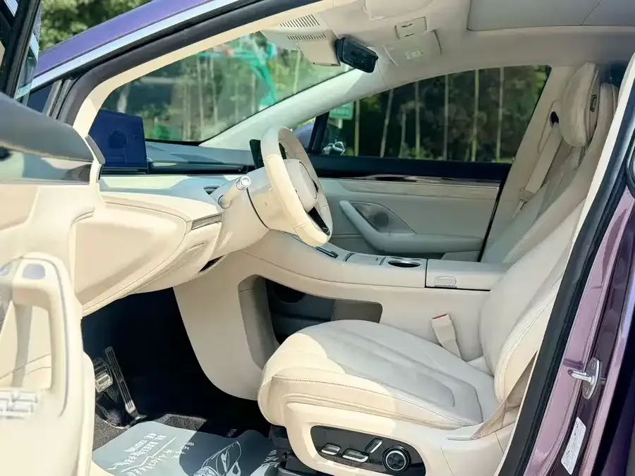 Smart world R7 Zhijie R7 2024 pure electric 667km Max 2024 — миниатюра 4