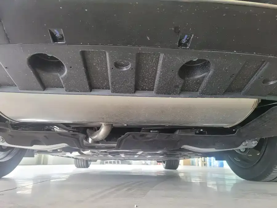 Smart world R7 Zhijie R7 2025 model with extended range of 251km Max 2026 — миниатюра 5