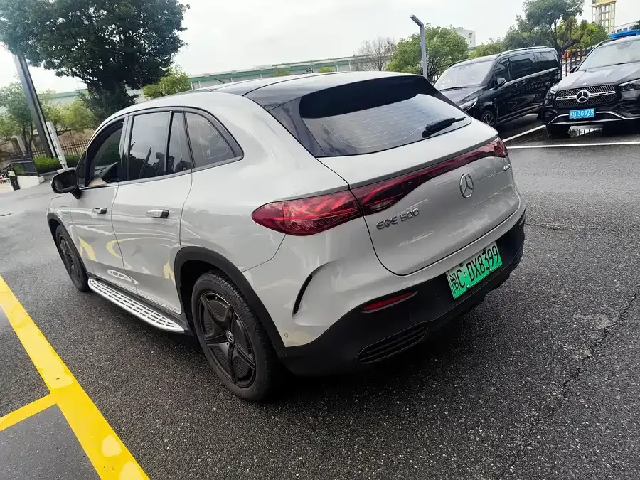 Mercedes-Benz EQE SUV Mercedes-Benz EQE SUV 2024 500 4MATIC Ultimate Edition 2025 — миниатюра 5