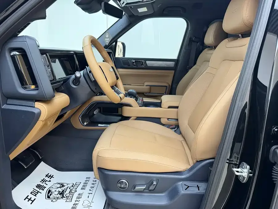 BYD Leopard Leopard 5 Leopard 5 2025 210KM Cloud Chariot God Ultra Edition 2026 — миниатюра 4