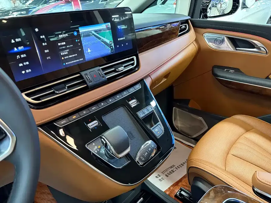 Hongqi HQ9 Hongqi HQ9 2023 2.0T Zhilian Qichang Edition 2023 — миниатюра 4