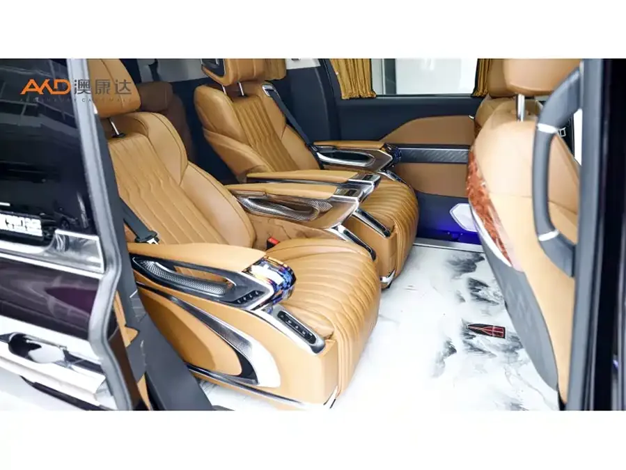 Hongqi HQ9 Hongqi HQ9 2023 2.0T Intelligent Connection Flagship Edition 2023 — миниатюра 5