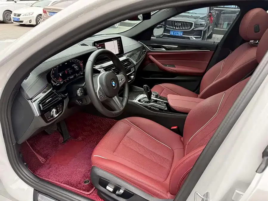 BMW 5 Series BMW 5 Series 2022 525Li M Sport Package 2023 — миниатюра 4