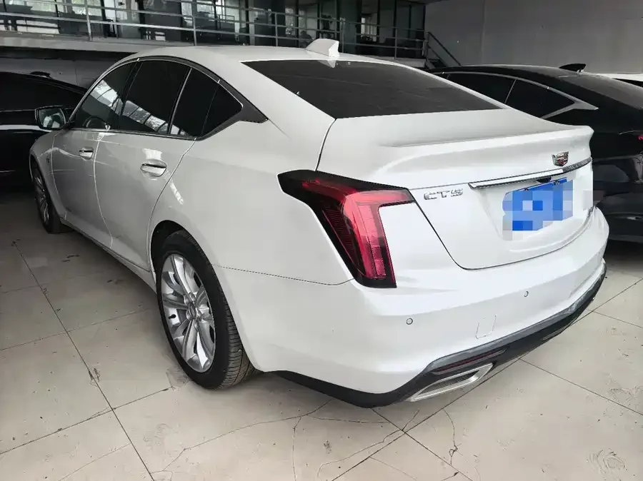 Cadillac CT5 2024 28T Luxury Pro 2024 — миниатюра 3