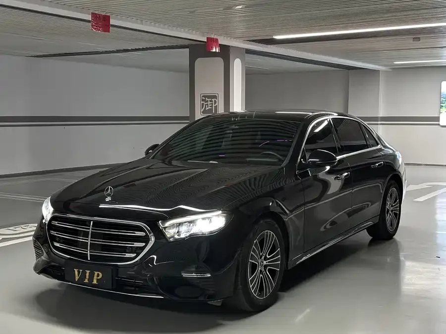 Mercedes-Benz E-Class 2024