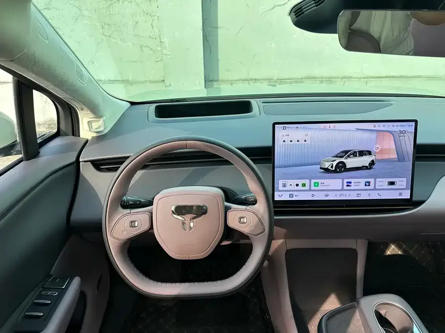 Hongqi Tiangong 06 Hongqi Tiangong 06 2025 520 Smart Edition 2025 — миниатюра 2