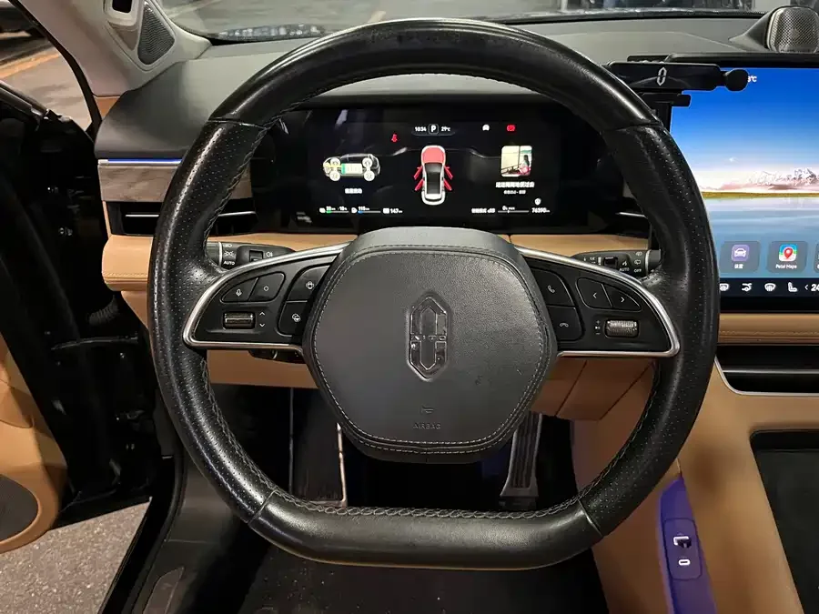 AITO M5 M5 2022 Extended Range 4WD Ultimate Edition 2022 — миниатюра 4