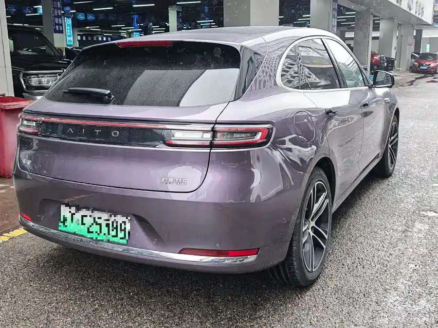 AITO M5 M5 2025 Extended Range Ultra Rear-wheel Drive 2025 — миниатюра 3