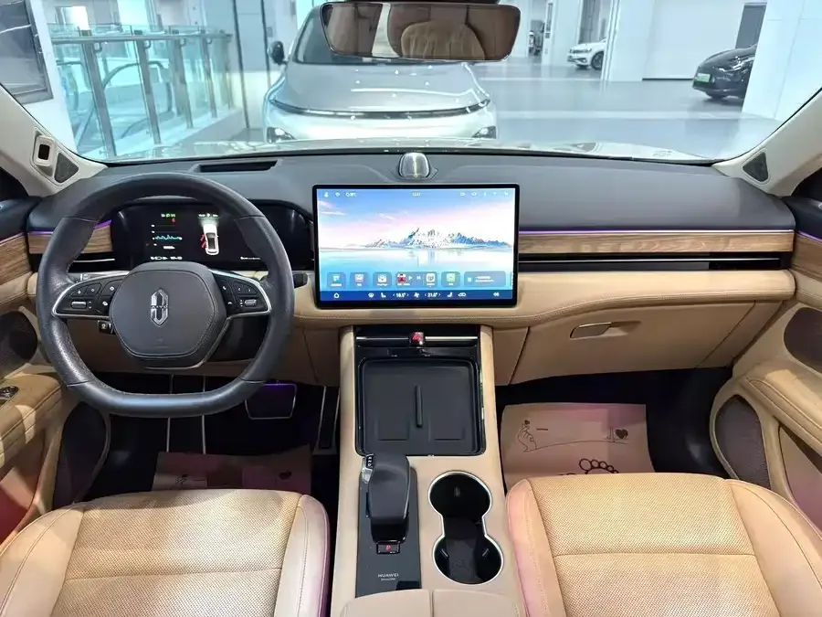AITO M5 Wenjie M5 2023 pure electric rear-wheel drive standard version 2023 — миниатюра 3