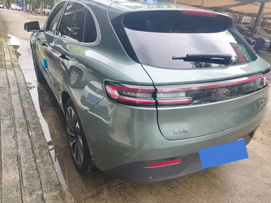 AITO M5 M5 2022 Extended Range 4WD Ultimate Edition 2022 — миниатюра 4
