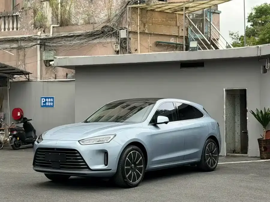 AITO M5 M5 2022 Extended Range 4WD Flagship Edition 2022 — фото 1, купить с доставкой в Москву