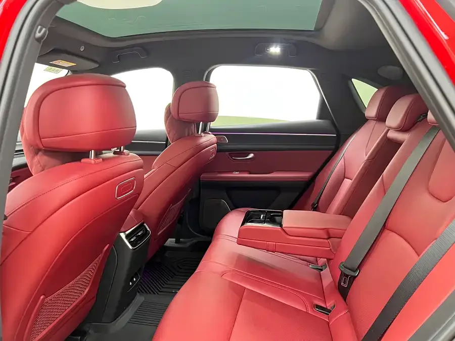 AITO M5 M5 2025 Extended Range Ultra 4WD Edition 2025 — миниатюра 5