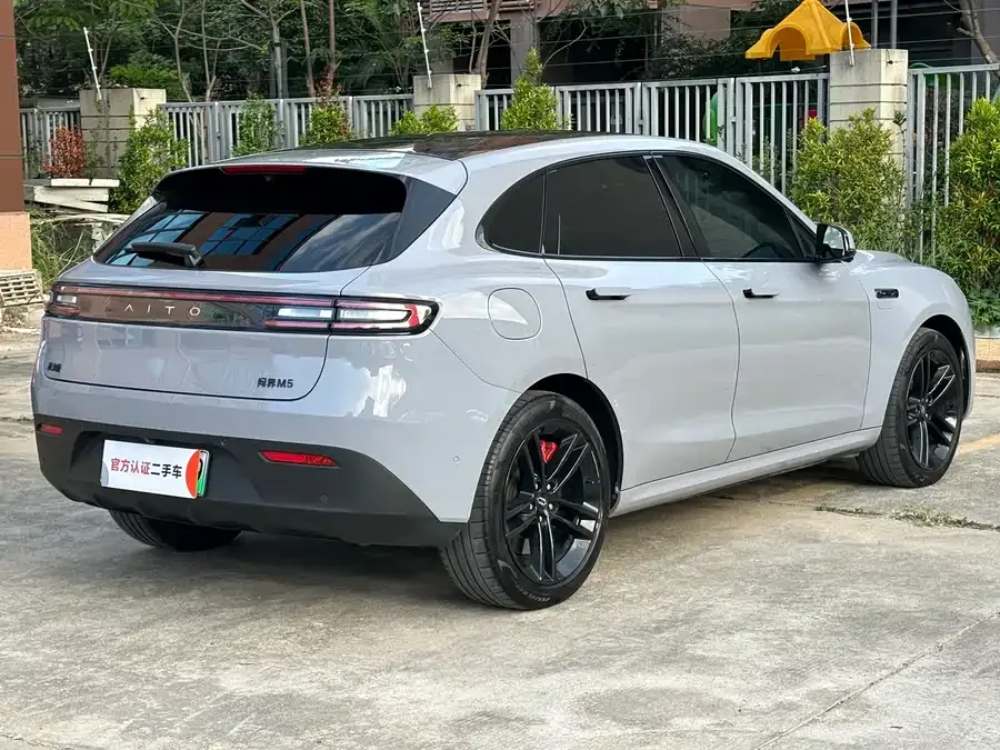 AITO M5 M5 2024 Extended Range Max RS 4WD Advanced Intelligent Driving Edition 2024 — миниатюра 3