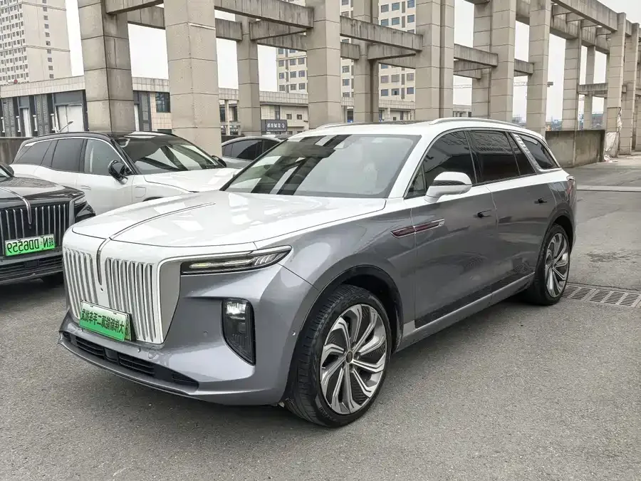 Hongqi E-HS9 2022