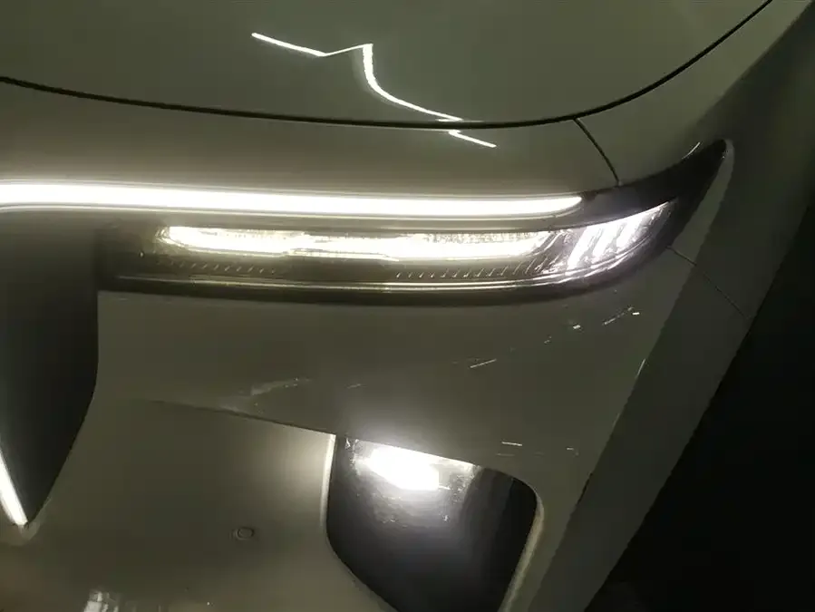 Hongqi E-HS9 Hongqi E-HS9 2022 660km Changqi Edition Six Seaters 2022 — миниатюра 2