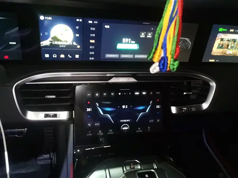 Hongqi E-HS9 Hongqi E-HS9 2022 660km Changqi Edition Six Seaters 2022 — миниатюра 4
