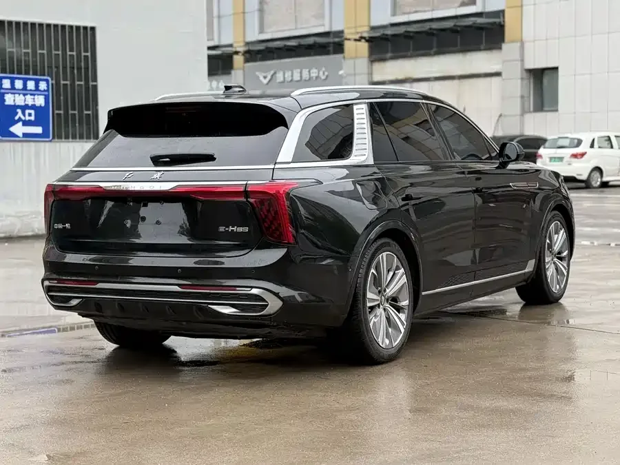 Hongqi E-HS9 Hongqi E-HS9 2022 660km Changqi Edition Six Seaters 2022 — миниатюра 5