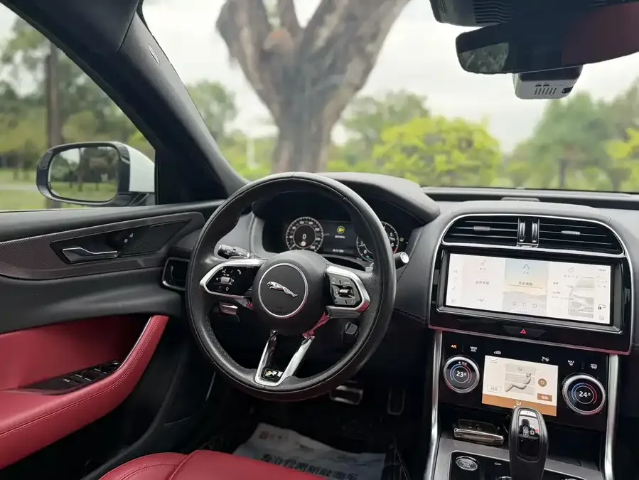Jaguar XEL 2024 2.0T 250PS R-DYNAMIC S aggressive sports version 2023 — миниатюра 5