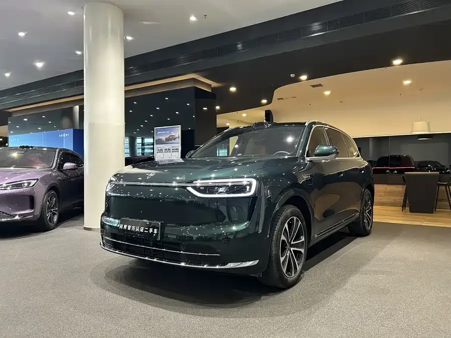 AITO M7 Wenjie M7 2026 Extended Range Ultra 4WD 5-Seater (192-line LiDAR) 2025 — фото 1, купить с доставкой в Москву