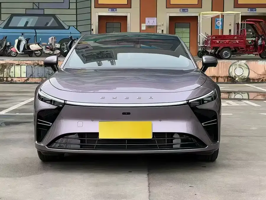 Exeed Sterra ES Star Era ES 2025 Extended Range Pro High-Speed Assisted Driving 2025 — фото 1, купить с доставкой в Москву