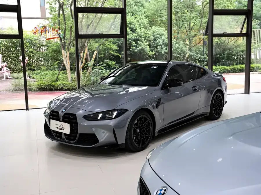BMW M4 2024