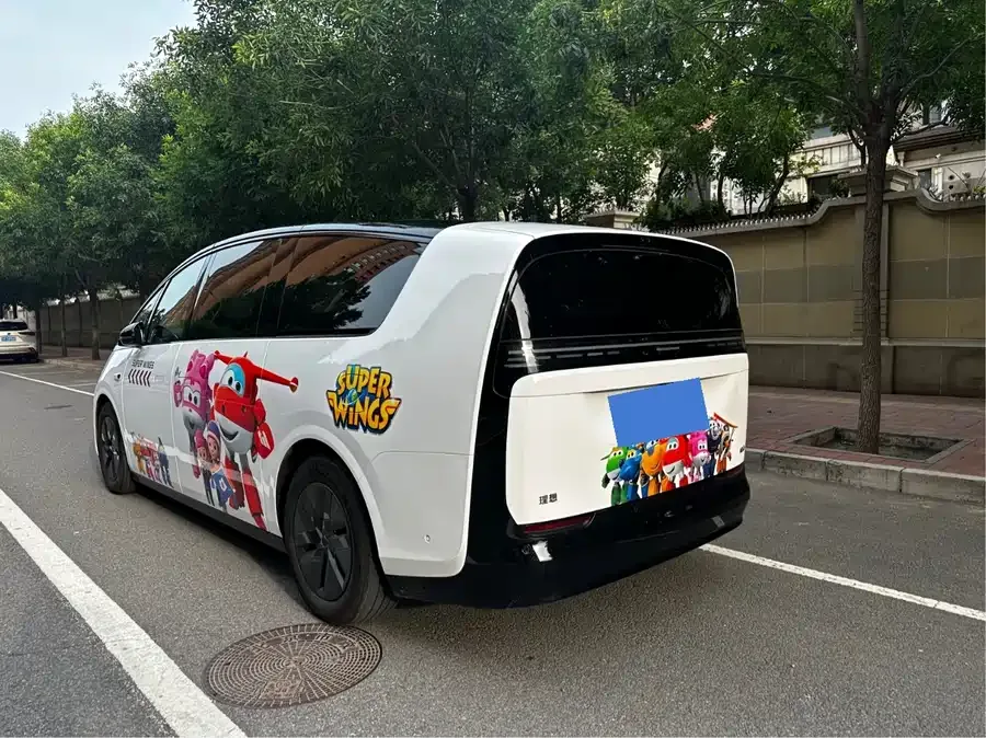 Li Xiang MEGA Ideal MEGA 2025 Home Special Edition 2025 — миниатюра 2