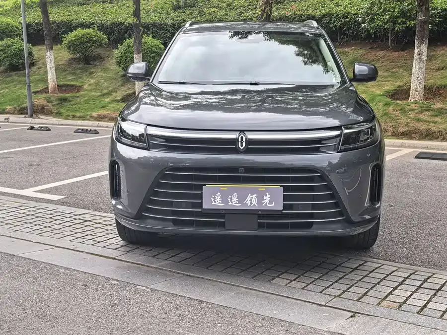 AITO M7 QM7 2022 1.5T 4WD Luxury Edition 2023 — миниатюра 4