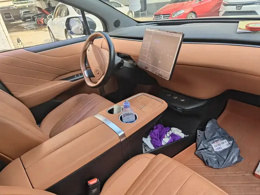Changan E07 2025 pure electric four-wheel drive 90kWh Ultra high-performance version 2024 — миниатюра 4