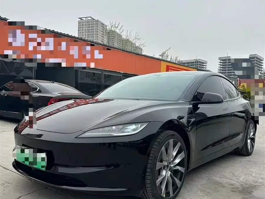 Tesla Model 3 Model 3 2025 facelift rear-wheel drive version 2025 — фото 1, купить с доставкой в Москву