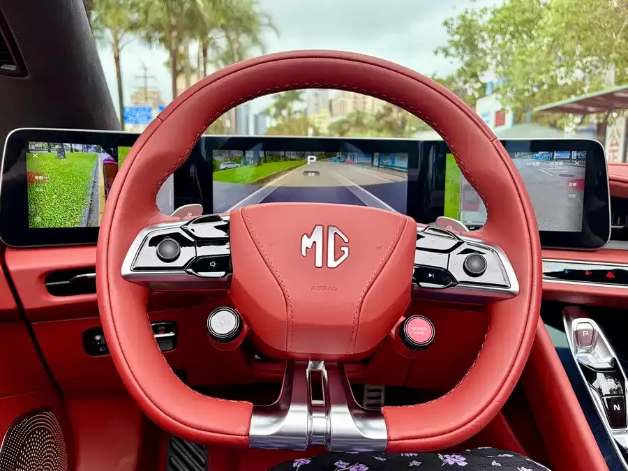 MG Cyberster MG Cyberster 2024 501km charming and exciting version 2023 — миниатюра 5