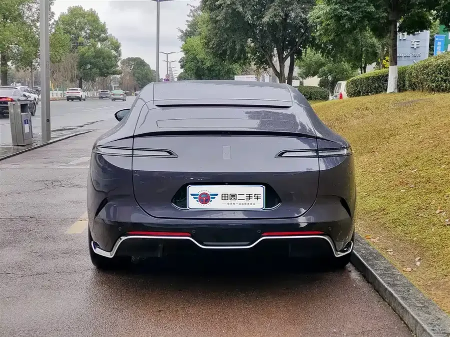 Avatr 12 Avita 12 2023 650 Triple Laser 4WD Performance Edition 2024 — миниатюра 2