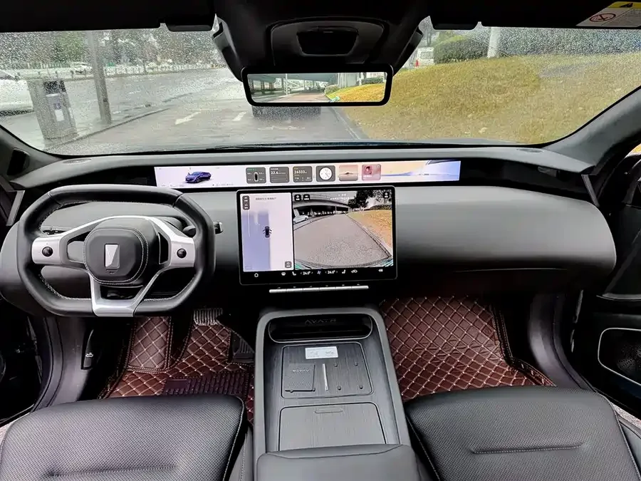 Avatr 12 Avita 12 2023 650 Triple Laser 4WD Performance Edition 2024 — миниатюра 3