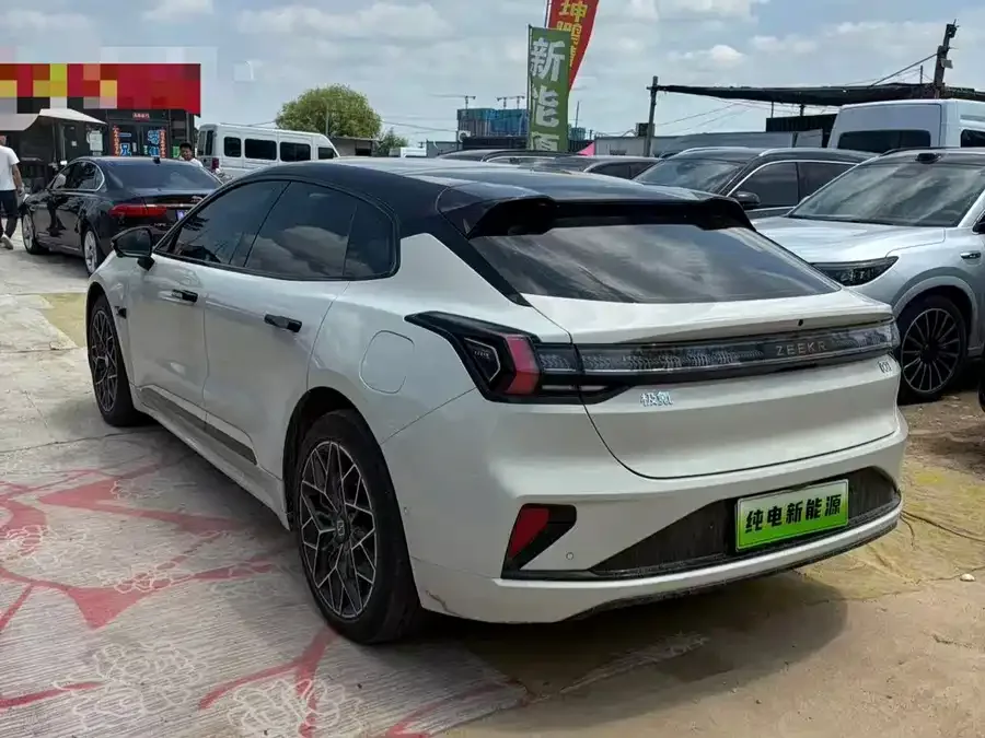 Zeekr 001 Zeekr 001 2025 WE version 100kWh rear-wheel drive 2025 — миниатюра 3