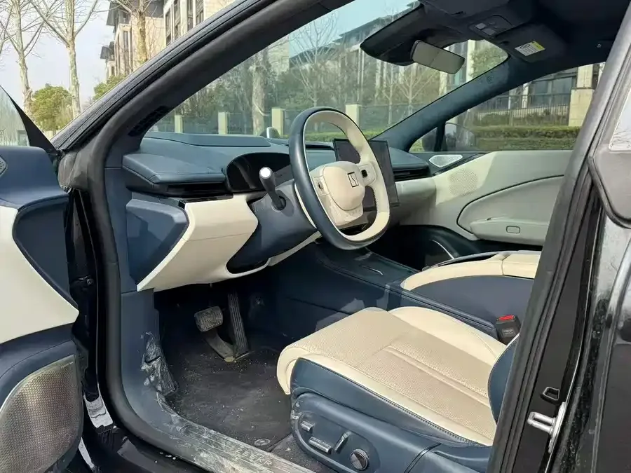 Zeekr 007 Zeekr 007 2024 rear-wheel drive version 100kWh 2024 — миниатюра 4