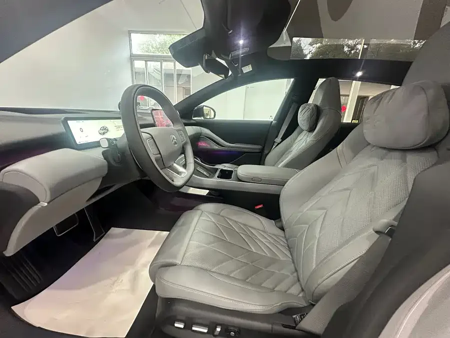 NIO ET5T NIO ET5T 2025 75kWh Touring 2025 — миниатюра 4