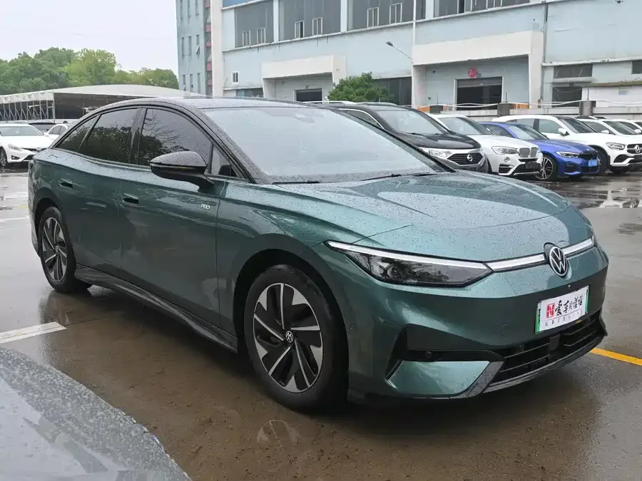Volkswagen ID.7 VIZZION Volkswagen ID.7 VIZZION 2024 First Edition 2024 — миниатюра 2