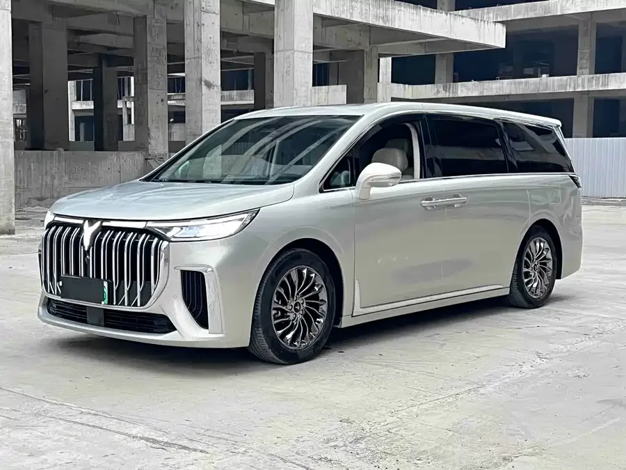 Voyah Lantu Dreamer 2022