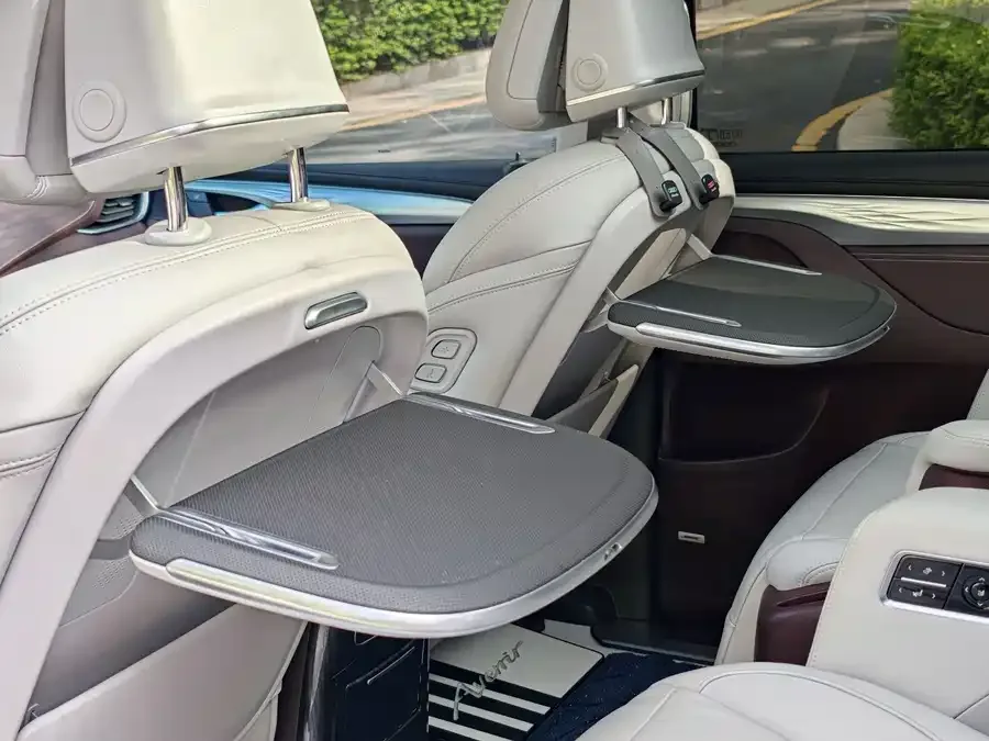 Buick GL8 2023 Avenir Six-seat Xianli Edition 2023 — миниатюра 3