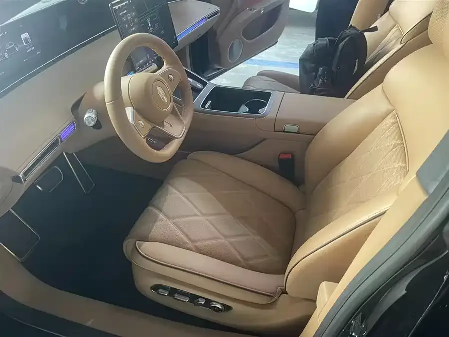 Enjoy World S9 Enjoy S9 2026 Ultra Range Extended Rear-Wheel Drive 53kWh (192-line LiDAR) 2025 — миниатюра 4