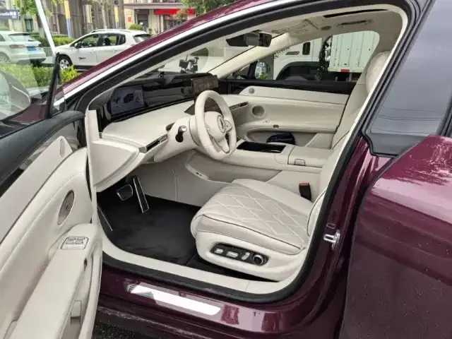 Enjoy World S9 Enjoy S9 2026 Ultra Range Extended Rear-Wheel Drive 53kWh (192-line LiDAR) 2025 — миниатюра 4