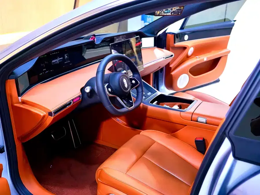 Enjoy World S9 Enjoy S9 2026 Ultra Range Extended Rear-Wheel Drive 53kWh (192-line LiDAR) 2025 — миниатюра 4