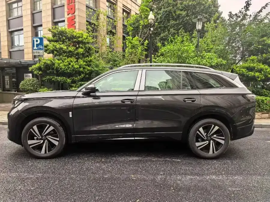 Volkswagen Tavendor 2026 Range Rover 380TSI AWD R-Line Touring Edition 2026 — миниатюра 2